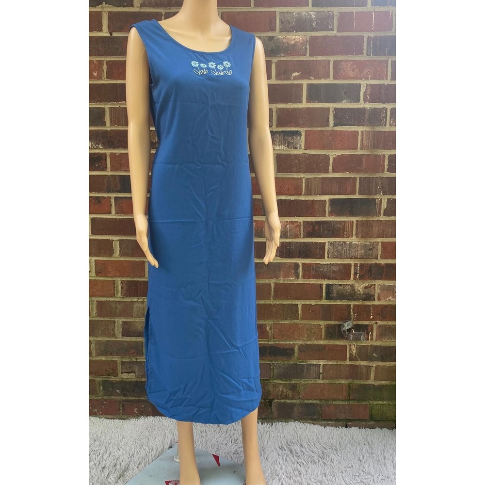 TEDDI Midi dress women's size 10 blue sleeveless,embroidered‎ flowers,casual